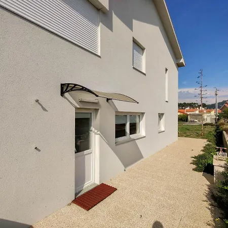 Pe Na Duna - Beachfront Daire *